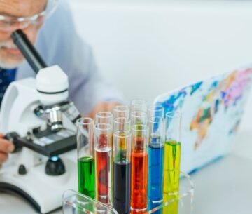 Классификация химических реактивов, технический растворитель, Химически чистый растворитель, чистый для анализа растворитель